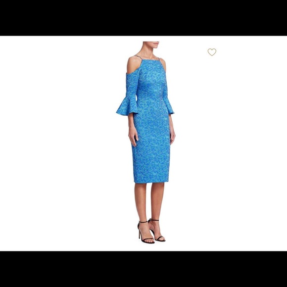 QUEEN AMERICA DRESSES - Picture 2 of 8